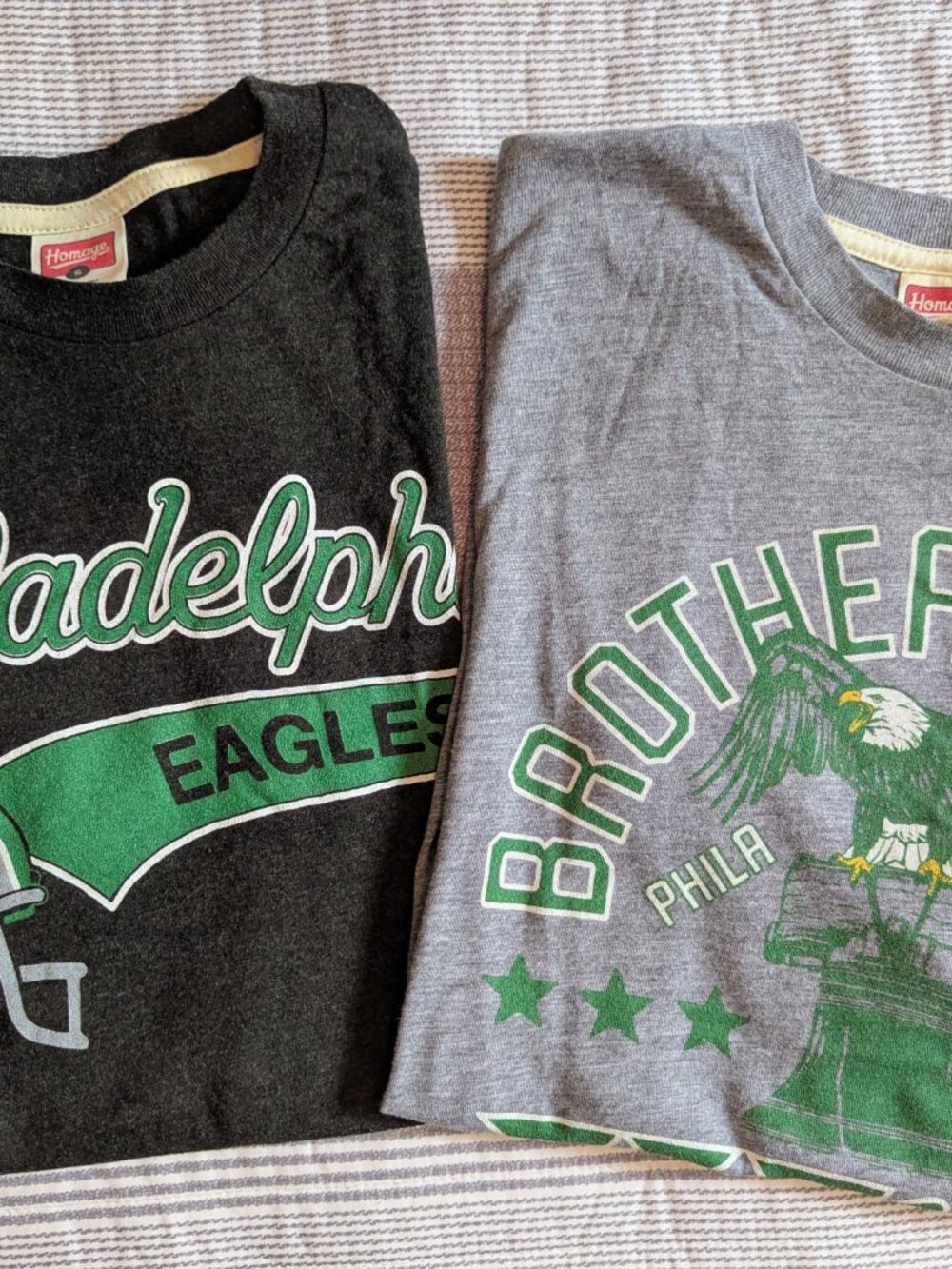 Philadelphia Eagles Homage Men's Vintage Style T Shirts - Size S - Set of 2
